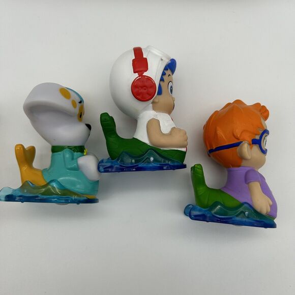 Bubble guppies Helicopter Check Up Gil Nonnie Puppy Figures & Helicopter - Picture 10 of 14